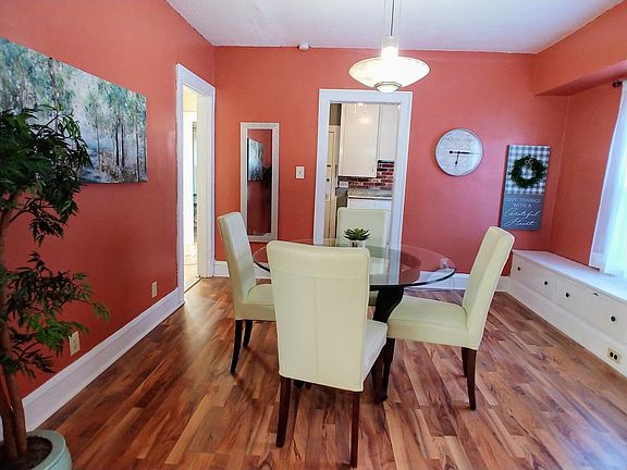 2nd image of 4004 Stickney Ave #3