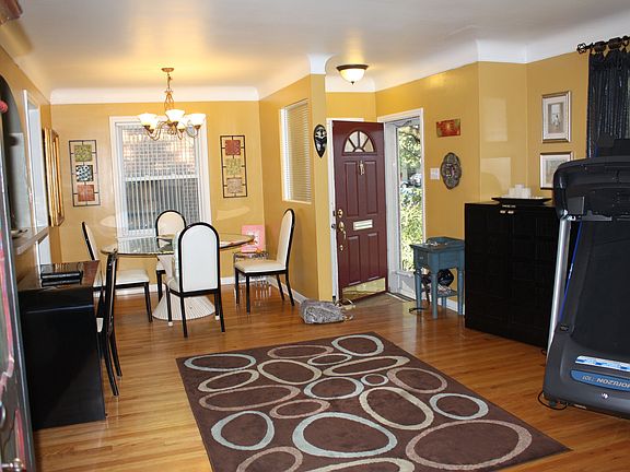 3rd image of 13350 Talbot Ave