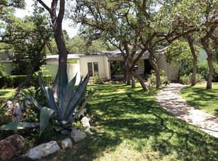 108 El Cerrito Cir, Hollywood Park, TX 78232