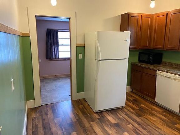 5th image of 2526 Ave A