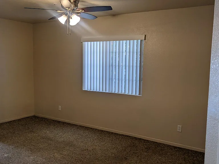 66375 Buena Vista Ave — Photo 11