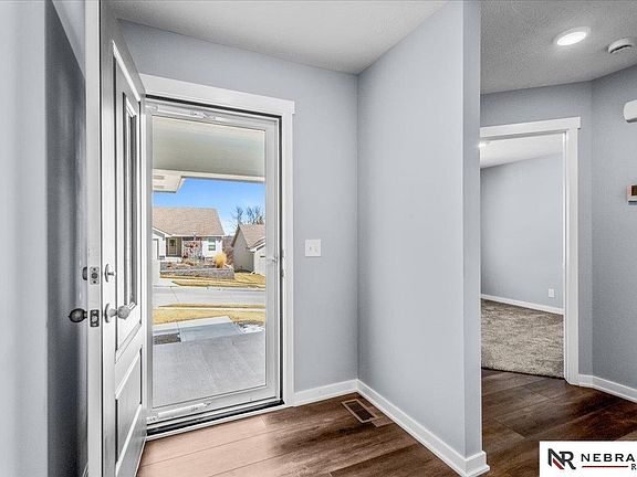 5th image of 1423 Poulson Dr