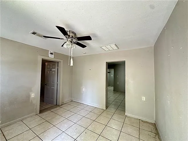 2 bed, 1.0 bath, 840 sqft, $985 — Photo 4