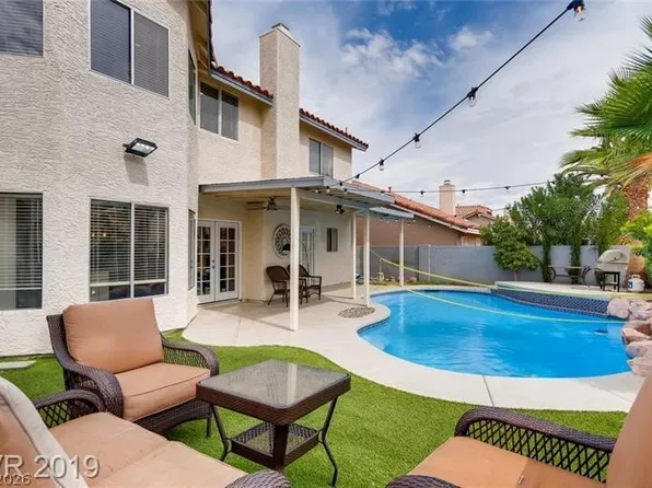 8645 Caribbean Ct, Las Vegas, NV 89117