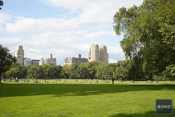 Rented by Bond New York | media 3