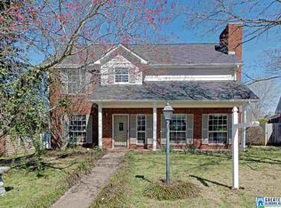 104 Stratshire Ln, Pelham, AL 35124