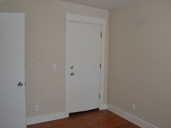 5th image of 55 Manchester St #10989572