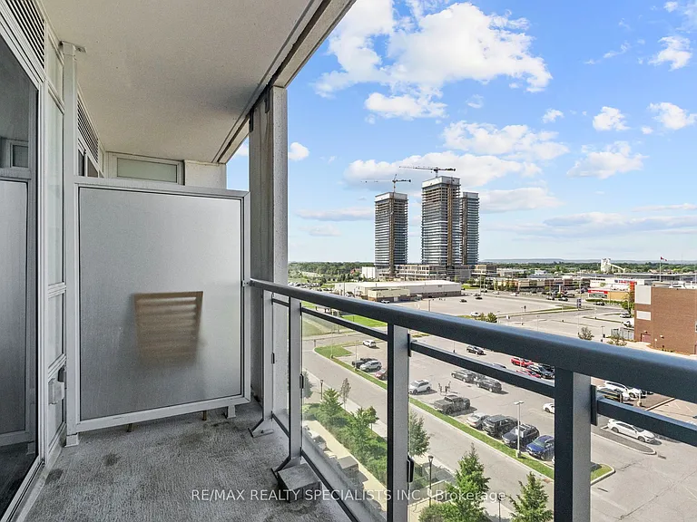 1050 Main St E #718 — Photo 22