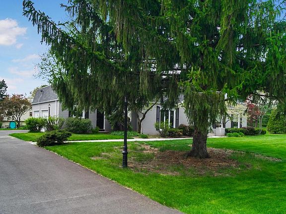 2nd image of 241 Farmington Dr