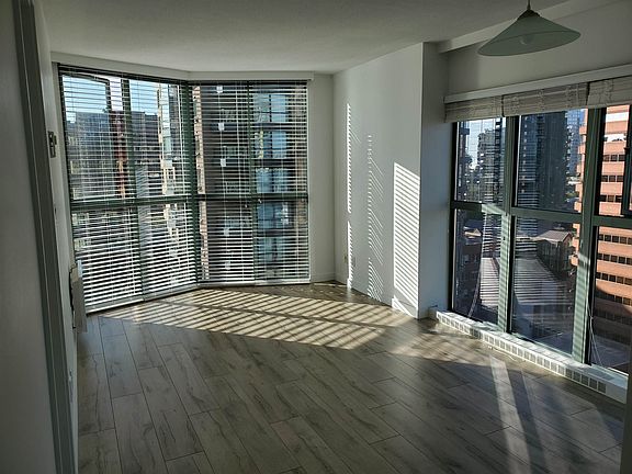 3rd image of 1188 Howe St Floor 17