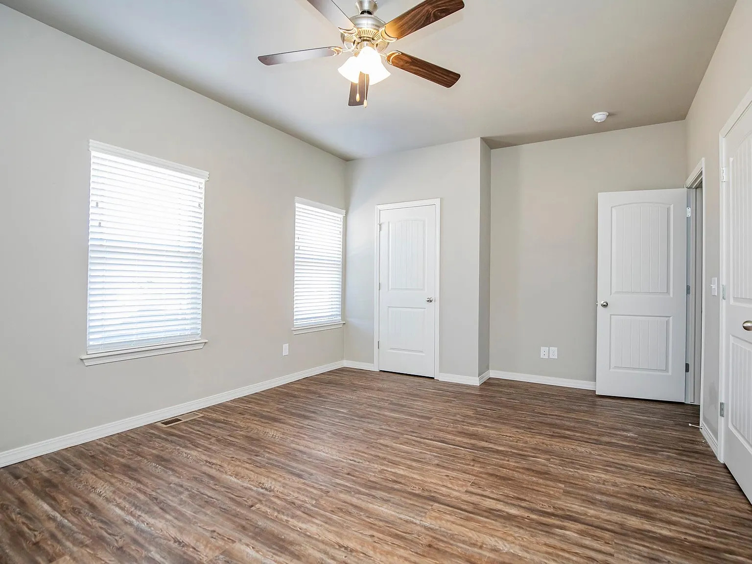 101 N Allen St — Photo 3