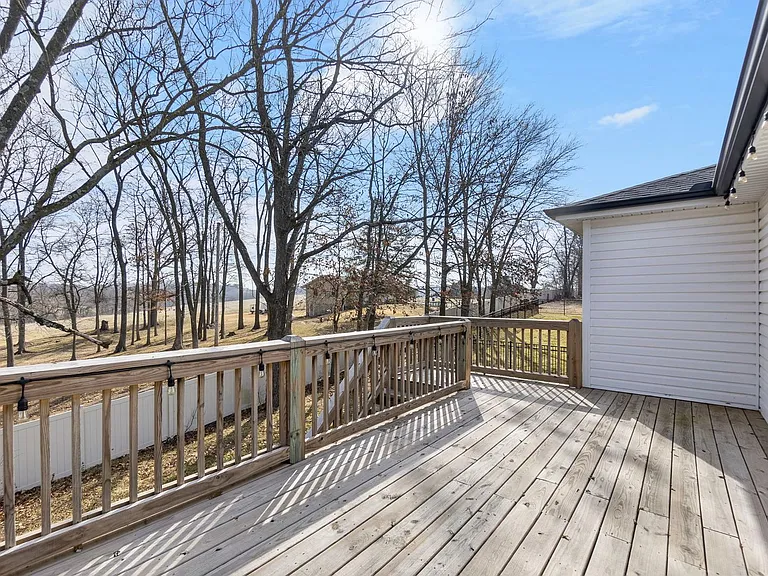 524 Old Poplar Rd — Photo 31