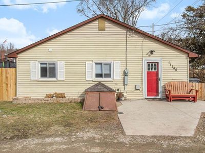 11145 9 Mile Rd, South Lyon, MI, 48178