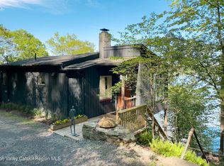 93 River Rd, Ulster Park, NY 12487