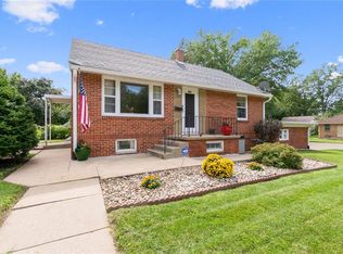 601 39th St NE, Cedar Rapids, IA 52402
