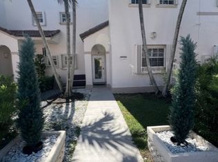 12406 NW 7th Ln, Miami, FL 33182