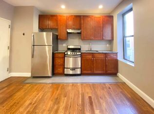 802 Saint Johns Pl #1C, Brooklyn, NY 11216