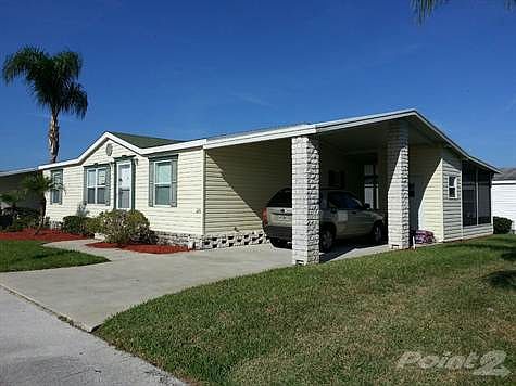 carport can hold 2 cars