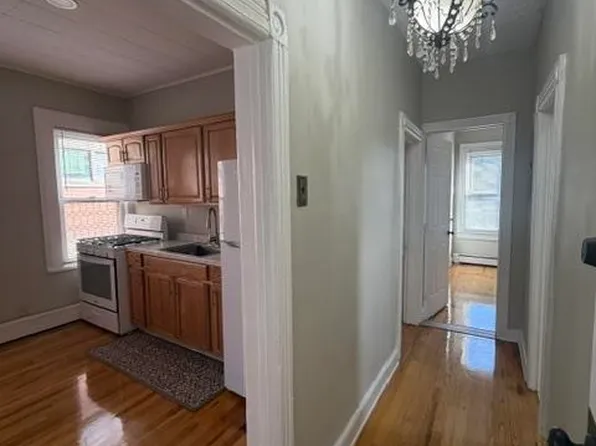 212 Plainfield Avenue image 13 of 14