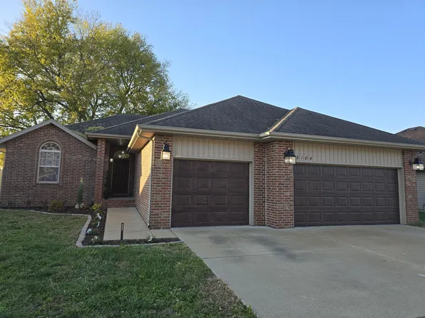 3104 W Garton Road, Ozark, MO 65721