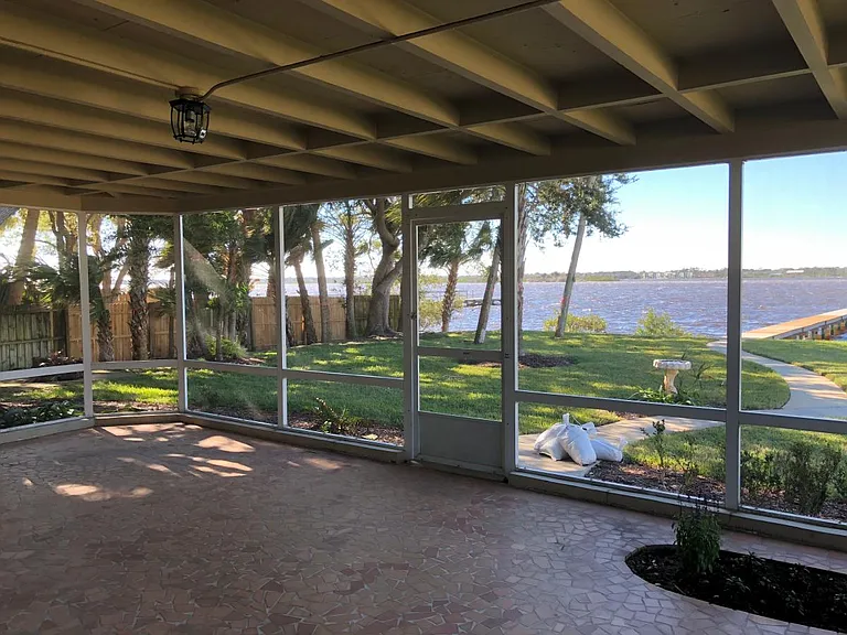 Florida living. Yes!