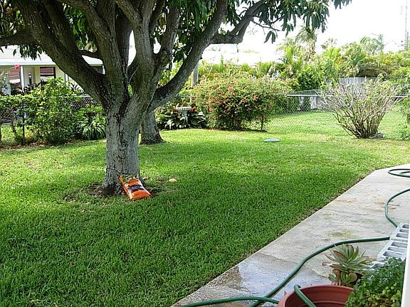 2nd image of 367 Saturn Ave