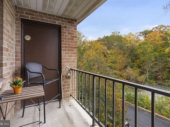 5th image of 167 Woodstream Dr #167