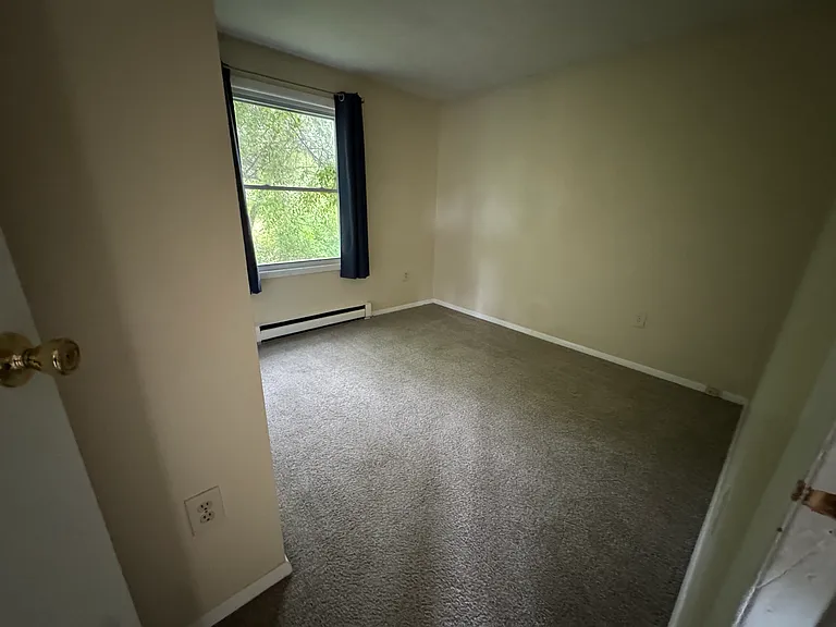 21 Maybrey Dr #1 — Photo 5