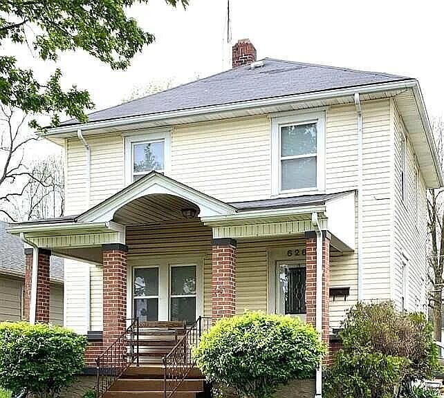 1st image of 626 W 20th St