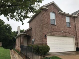 4052 Cottage Park Ct, Arlington, TX 76013