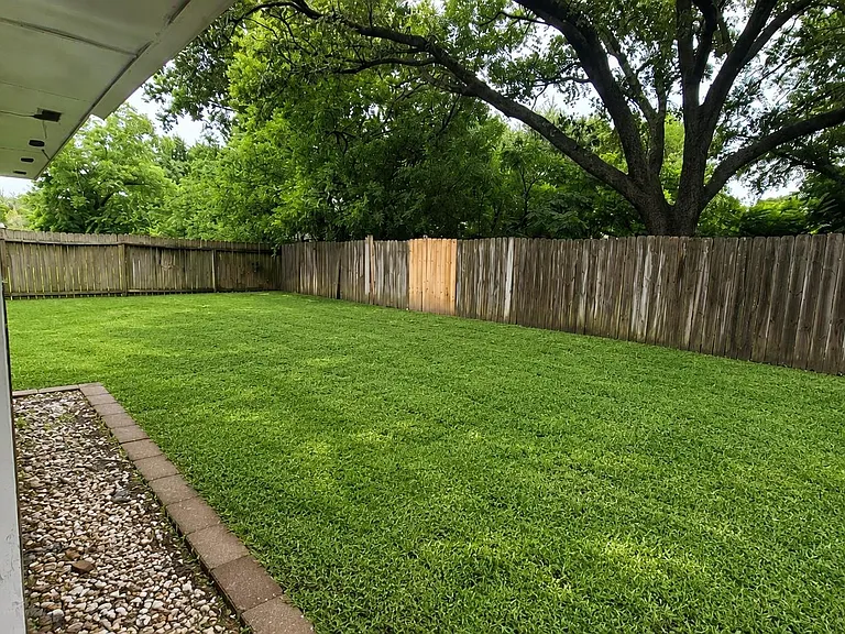 22131 Pearl Lake Dr — Photo 26