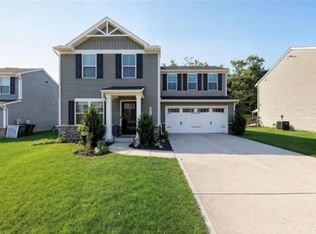 5814 Woodcreek Dr, Middletown, OH 45042