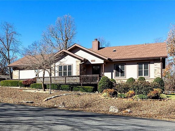 2nd image of 31 Glenbarr Cir