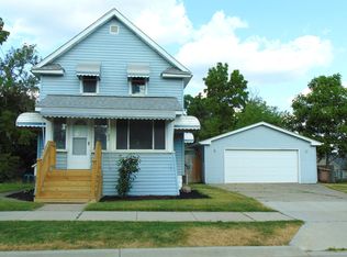 271 S Paddock St, Pontiac, MI 48342