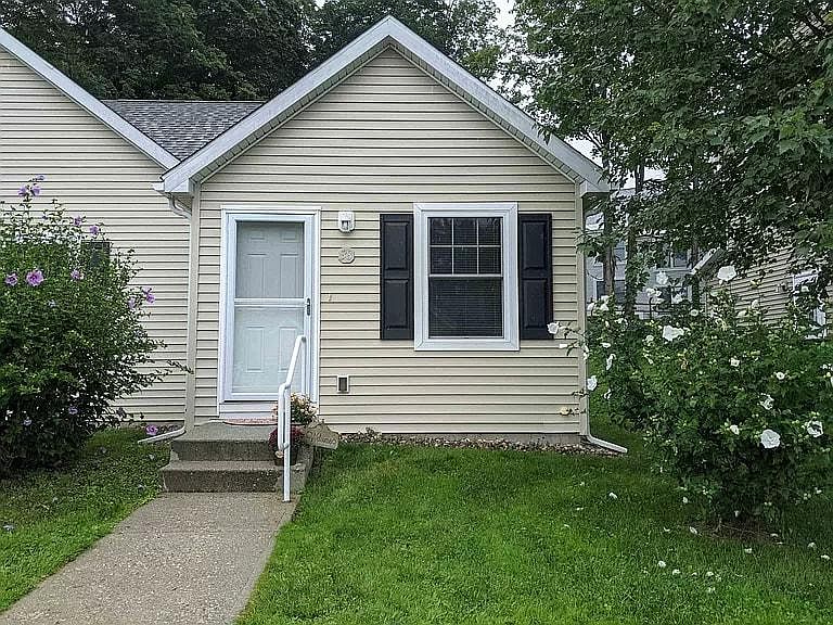 140 Eden Way 38, Bennington, VT 05201 Zillow