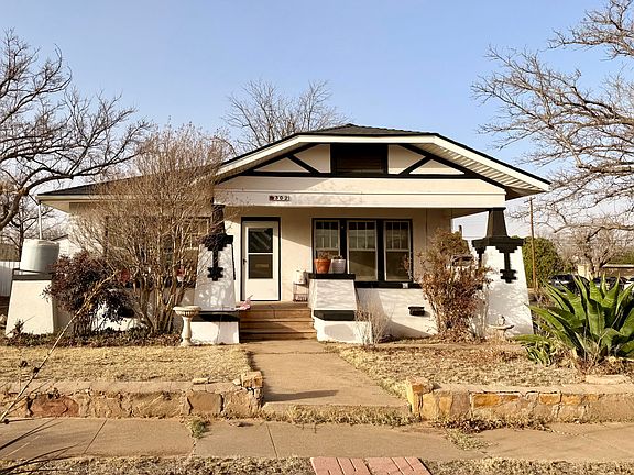 2nd image of 302 W 10th St