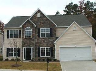 1615 Swan Dr, Charlotte, NC 28216