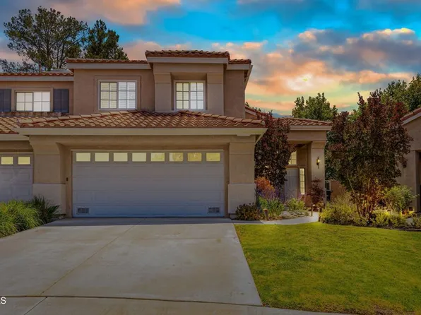 146 Symphony Ln, Oak Park, CA 91377