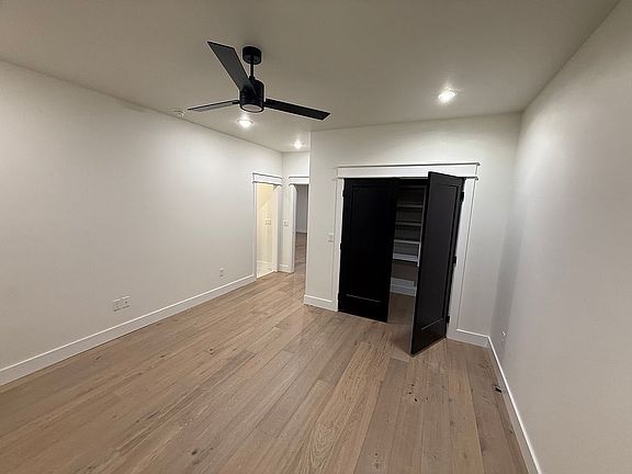 4th image of 12400 Wildwood Dr