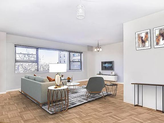 2nd image of 3 Fordham Hill Oval APT 5B