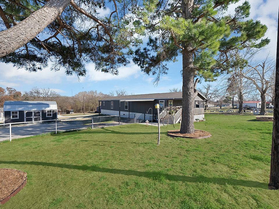 1st image of 130 Firefly Dr