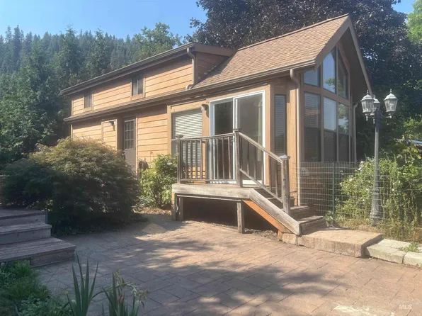 23 Larkin Ln, Orofino, ID 83544