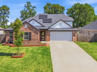2660 Suncrest Ave, Springdale, AR 72764