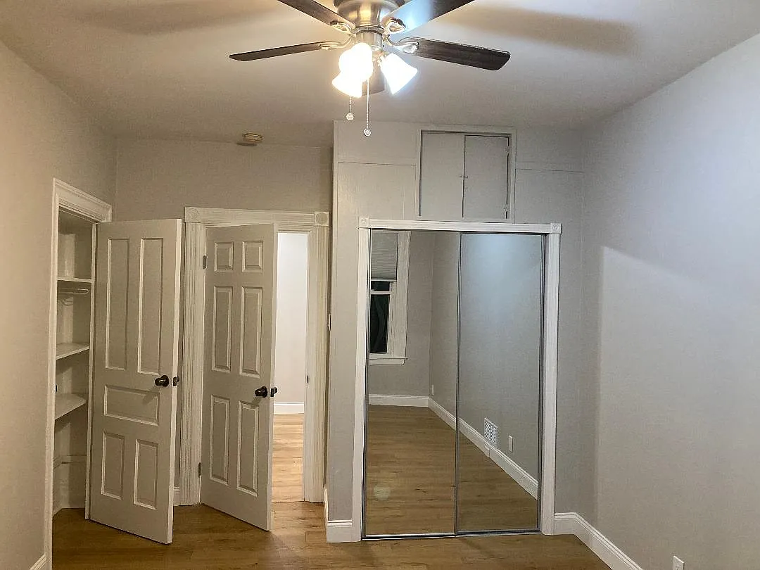 2 bed, 950 sqft, $1,850 — Photo 4