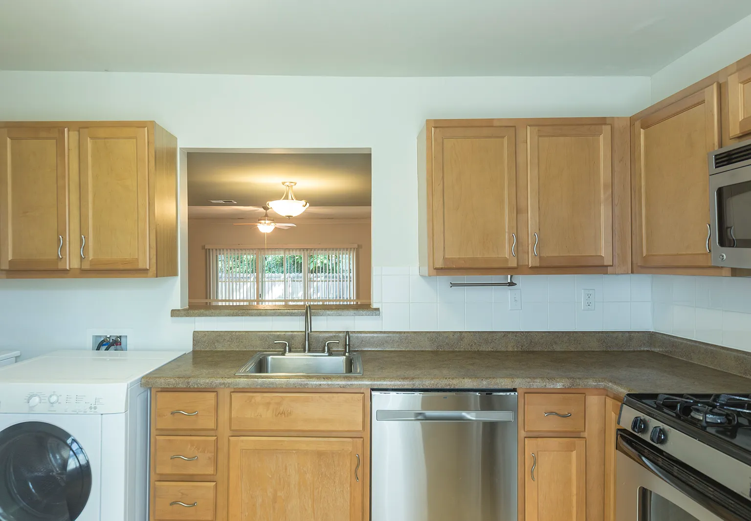 Ash Tree Townhomes — Photo 3