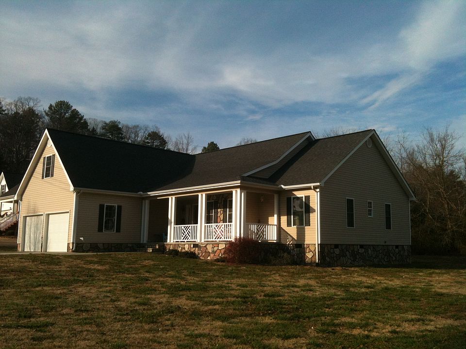 view from Mill Creek Road