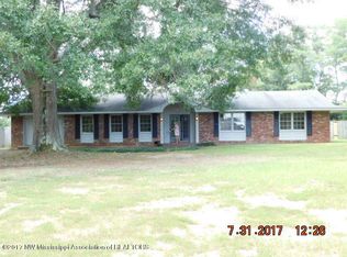 227 Morgan Ln, Senatobia, MS 38668