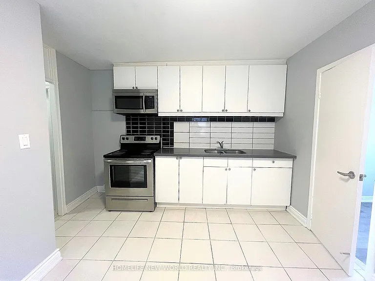 2 Thornton Ave #1 — Photo 2