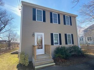 9 Tilton St, Plymouth, MA 02360