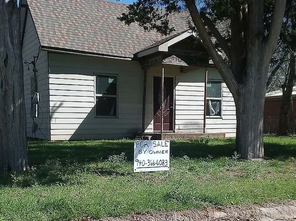 317 Elba St, Bowie, TX 76230